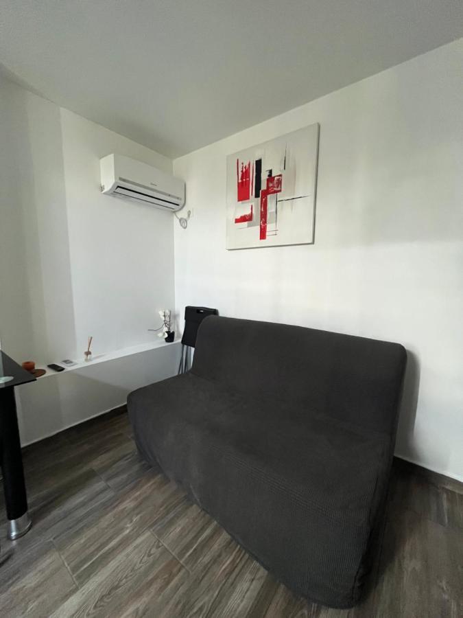 Appartement 4 Personnes, Aeroport Marseille Marignane Exterior photo